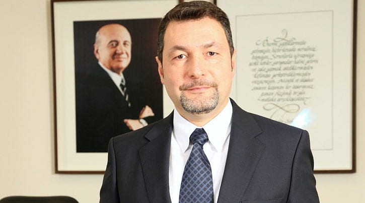 Hem başkan hem CEO