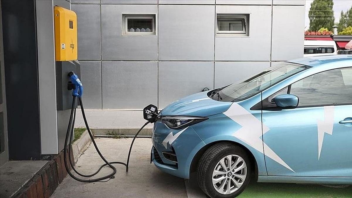 Elektrikli araç şarj işletmeci lisansı alan ilk şirketler belli oldu