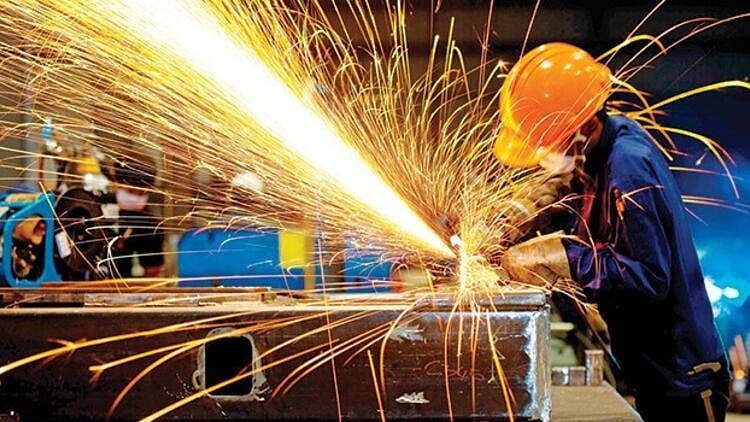 Sanayi üretim endeksi nisanda düştü