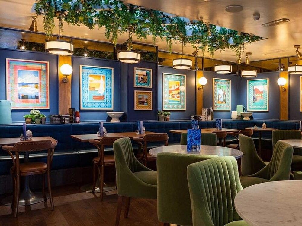 Koronavirüse yenik düştü: Dünyaca ünlü restoran zinciri iflas etti