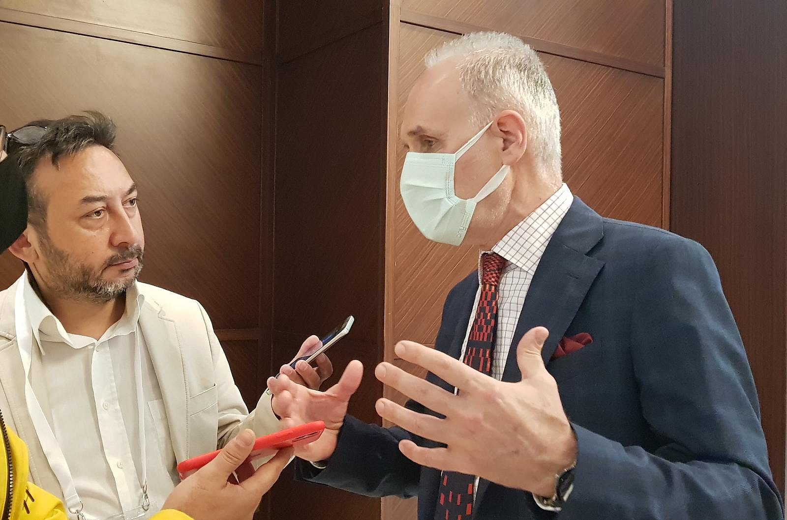 Kumaş ve tekstil yan sanayiinde 6 ülkeden 350 alıcı İstanbul’a geldi-1