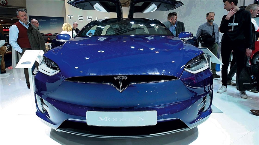 Tesla 3 ayda ikinci kez hisse satışı planlıyor