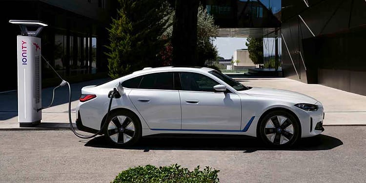 Yeni BMW i4: Elektrikli, sportif ve estetik.-2