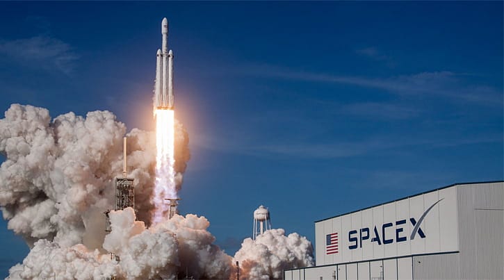 SpaceX, Starlink uydularının fırlatılışını iptal etti 