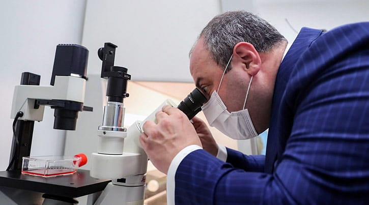 Bakan Varank'tan koronavirüs aşı ve ilaç çalışmalarına ilişkin açıklama-0