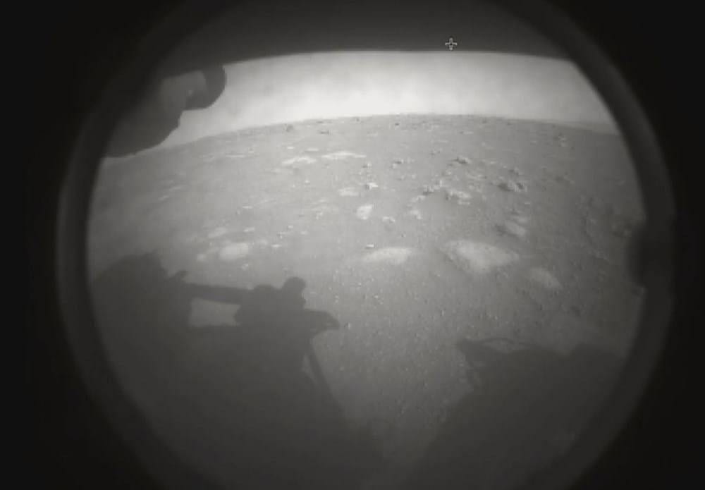 NASA, Mars'tan yeni fotoğraflar paylaştı-0