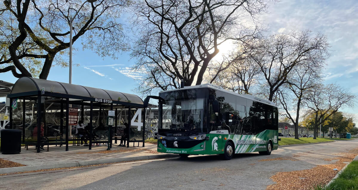 Karsan, Avrupa’nın en büyük elektrikli midibüs filosunu teslim etti