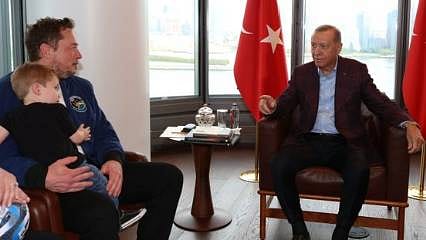 Elon Musk'tan TEKNOFEST paylaşımı