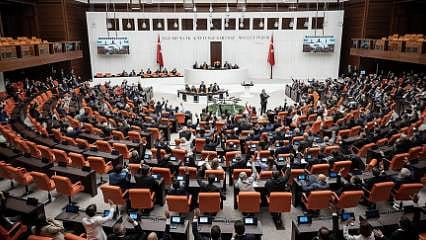 Meclis, memur maaşı ve emekli aylıklarını arttıran düzenlemeyi de içeren teklif için mesai yapacak
