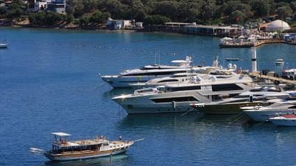 Bodrum'daki koylarda yat hareketliliği