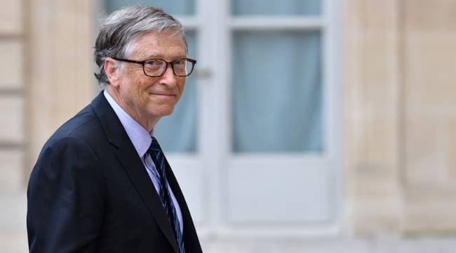 Bill Gates, Warren Buffet'tan öğrendiği bir iş dersini anlatıyor