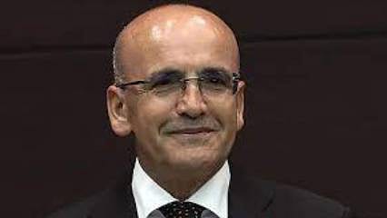 Merak edilen soruyu yanıtladı: Bakan Şimşek'ten 'vergisiz telefon' açıklaması