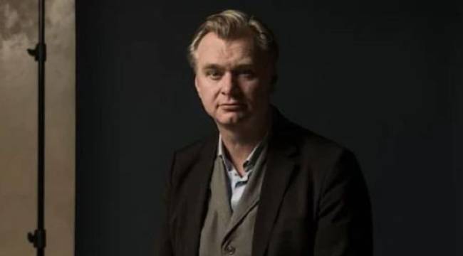  Ünlü yönetmen Christopher Nolan neden akıllı telefon kullanmıyor?