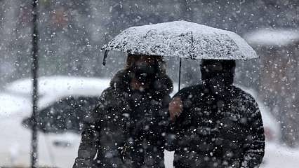 Meteorolojiden Doğu Karadeniz'in iç kesimlerinde kuvvetli kar uyarısı