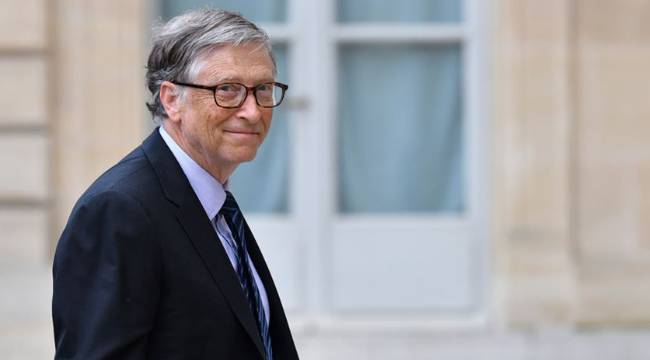 Bill Gates, hayattaki en iyi tavsiyeyi Warren Buffet'tan aldığını söylüyor...