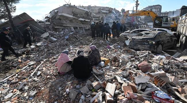 Deprem Bölgelerine Destek Kartları Satışa Çıktı