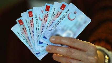 2022'deki kimlik kartı, ehliyet ve pasaport başvurusu sayıları açıklandı