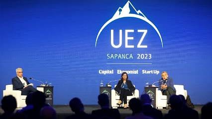 UEZ 2023: Bekir Ağırdır: Seçimde partilerin gelecek vaatleri etkili olacak