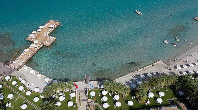 Çeşmeli turizmcilerden erken rezervasyon uyarısı