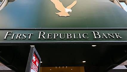First Republic Bank'ın hisselerindeki düşüş sürüyor