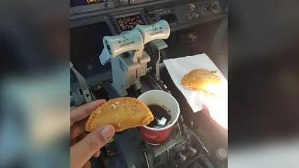   SpiceJet fotoğrafın ardından 2 pilotu açığa aldı