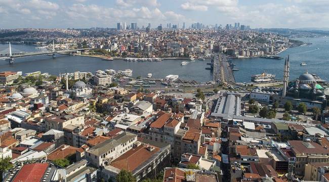 'İstanbul'daki 1.5 milyon riskli konutu taşıyacağız'