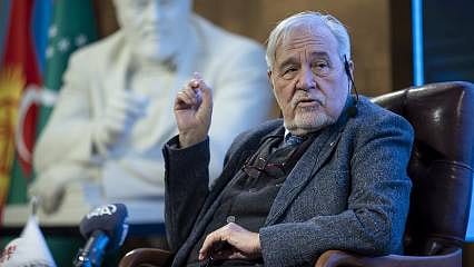 'Denizden yaşamayı öğrenemezsek yaşayamayız bu kadar açık'
