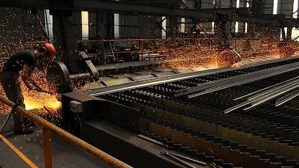 'Çelik sektörünün inşaat demiri kapasitesi deprem konutları için yeterli'