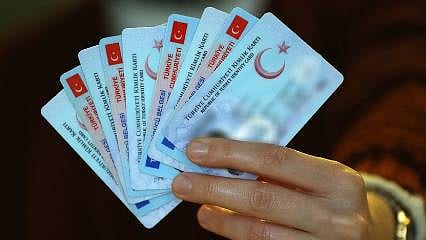 Ehliyet özellikli kimlik kartı sahiplerinin sayısı açıklandı