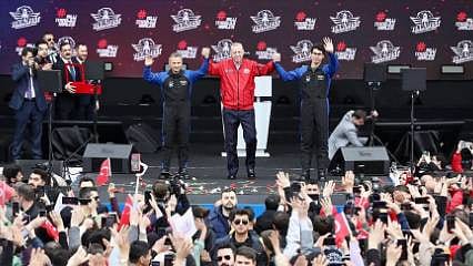 Türkiye'nin uzay yolcuları TEKNOFEST'te açıklandı