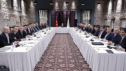 Bakan Nebati, banka temsilcileri ile görüştü