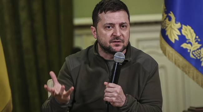 Zelenskiy: Elektrik kesintileri sürüyor, Kiev'de durum kötü