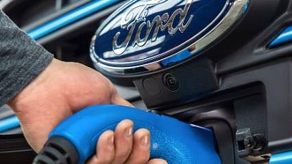 ABD'li otomotiv devi Ford'tan elektrik araç hamlesi