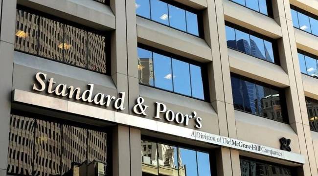 S&P, Türkiye'nin kredi notu görünümünü yükseltti