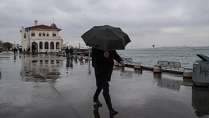 Yarına dikkat! AKOM'dan İstanbul için sağanak ve fırtına uyarısı 