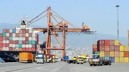 Dış ticaret açığı kasımda yüzde 60,7 arttı 