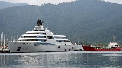 Rus milyarderin yatı Marmaris'te... 15 milyon liralık yakıt aldı 