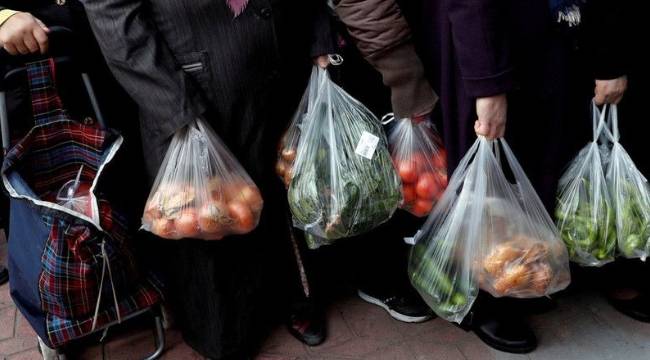 Türk-İş: Açlık sınırı ilk aydan asgari ücreti aştı