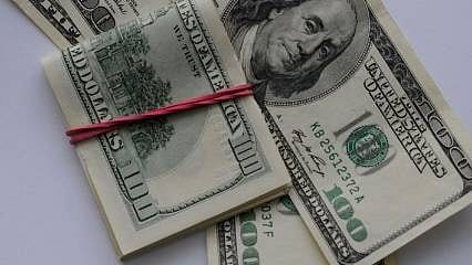 Dolar ve euroda günün ilk rakamları 