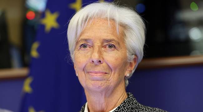 Lagarde: Enflasyon uzun süre yüksek kalabilir