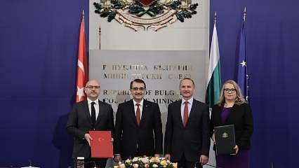 İmzalar atıldı... Türkiye'den Bulgaristan'a doğalgaz satışı 