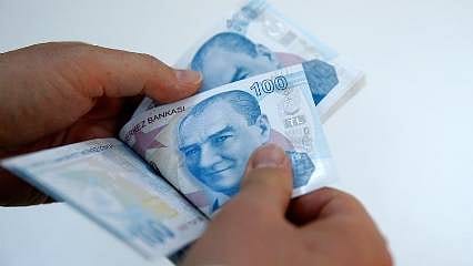 Memur-Sen'den seyyanen zam talebi