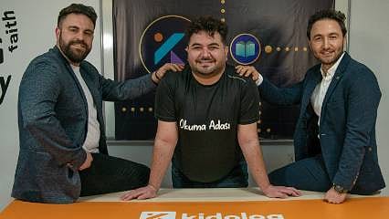 Kidolog, Ludus'u satın aldı