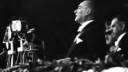 Büyük Önder Atatürk'ü vefatının 85. yılında sevgi ve minnetle anıyoruz