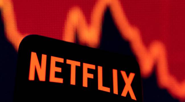 Netflix'in tepki çeken ücretli şifre paylaşımı uygulaması gelir ve abone sayısını nasıl etkiledi? 