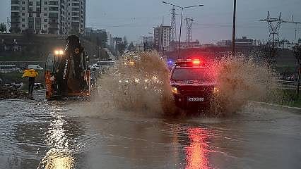 Deprem bölgesi için kuvvetli yağış uyarısı