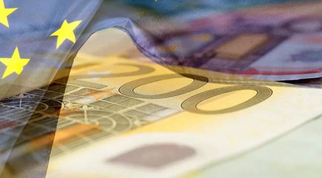 Euro Bölgesi'nde enflasyon düşüşü 6. aya taşındı 