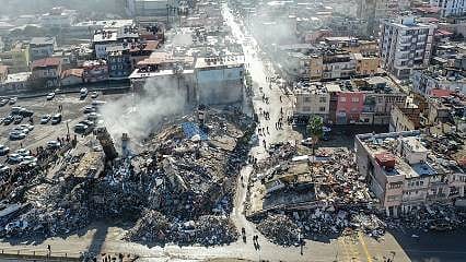 İş dünyası örgütlerinden deprem seferberliği 
