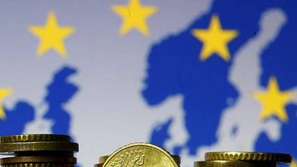 Euro Bölgesi'nde enflasyon kasımda çift hanede kaldı