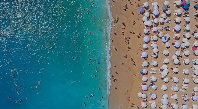 Antalya'ya gelen turist sayısı 14,5 milyonu geçti